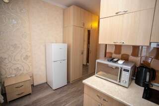 Отель Apartament at Ximshiashvili 15B Батуми-6